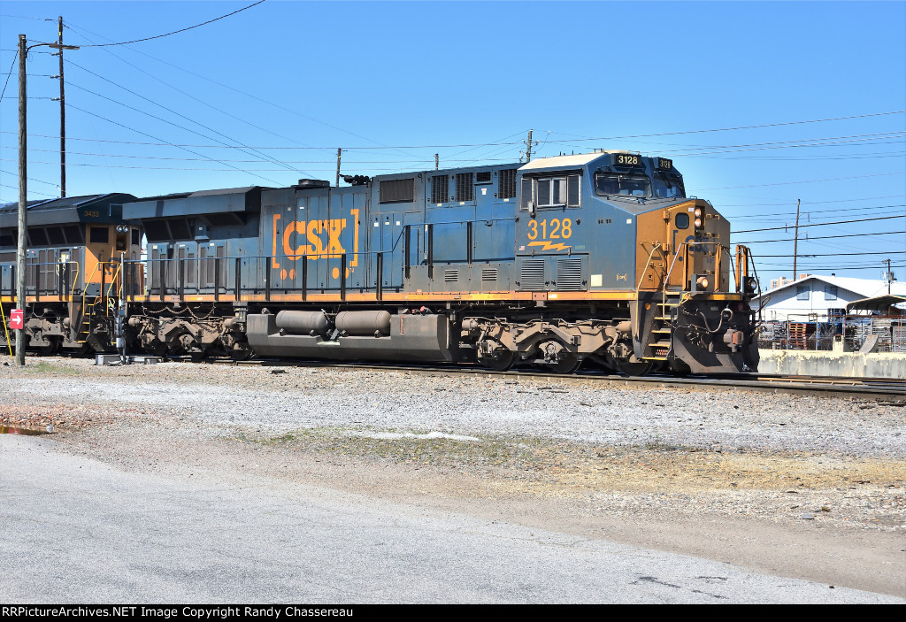 CSXT 3128